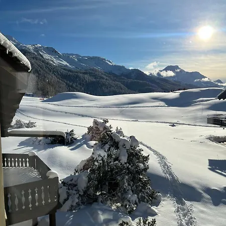 Lägenhet New Penthouse Sankt Moritz *