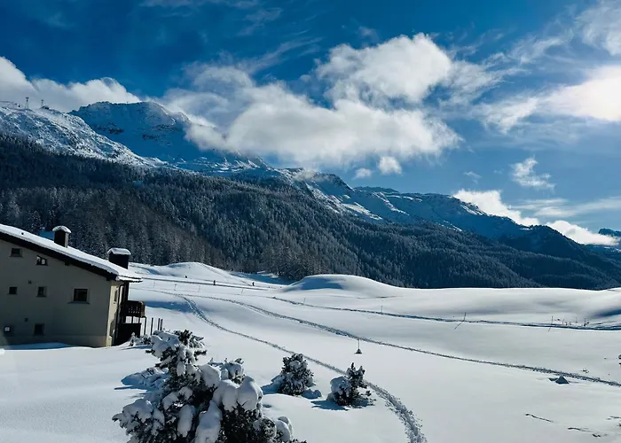 New Penthouse Sankt Moritz Apartamento Surlej